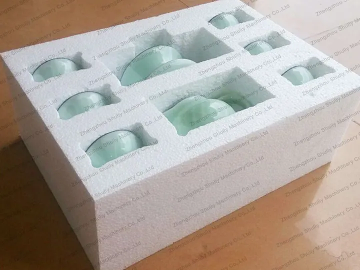Packaging foam